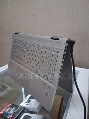 New Laptop HP Pavilion 10 8GB Intel Core I7 SSD 512GB