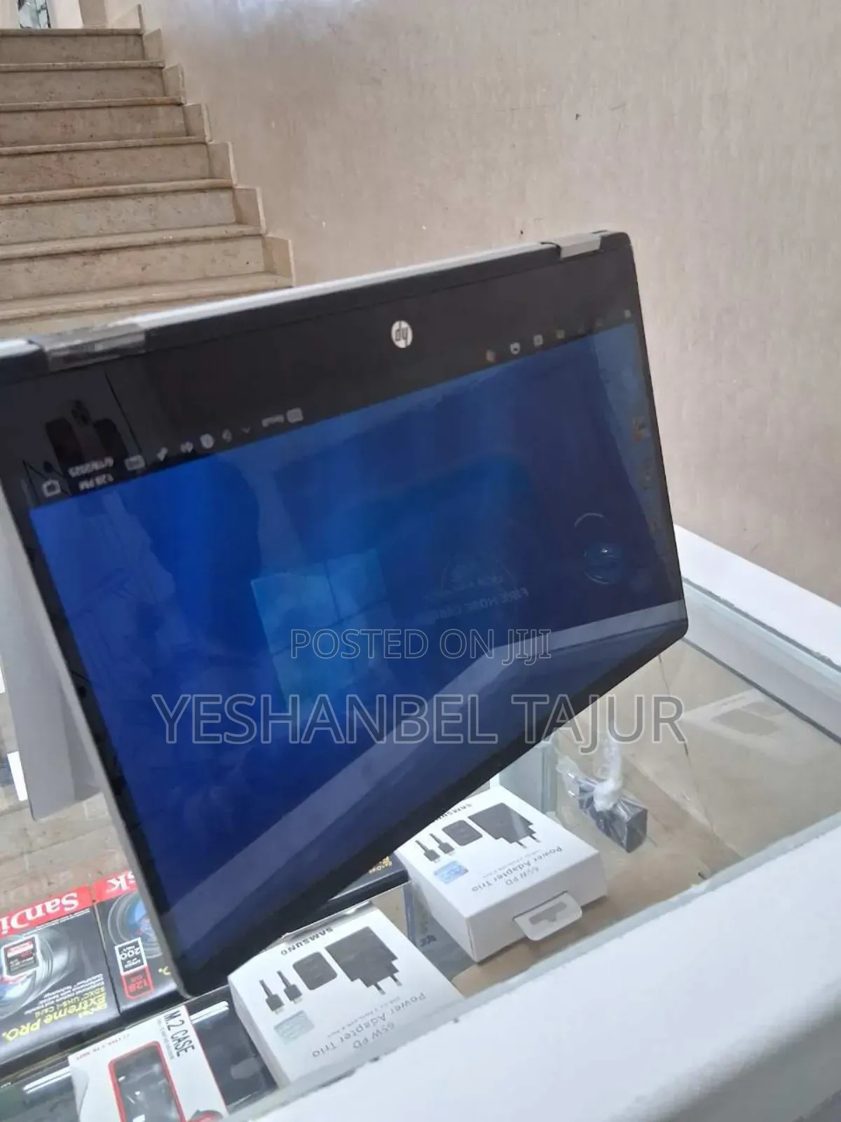 New Laptop HP Pavilion 10 8GB Intel Core I7 SSD 512GB