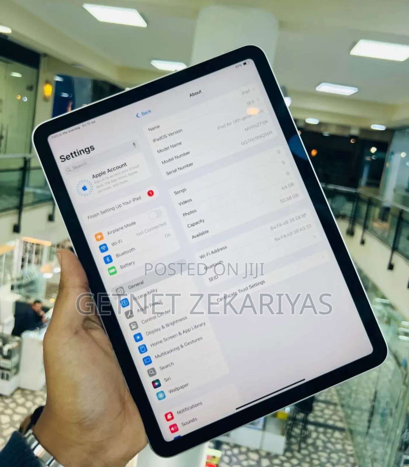 New Apple iPad Air 64 GB Silver