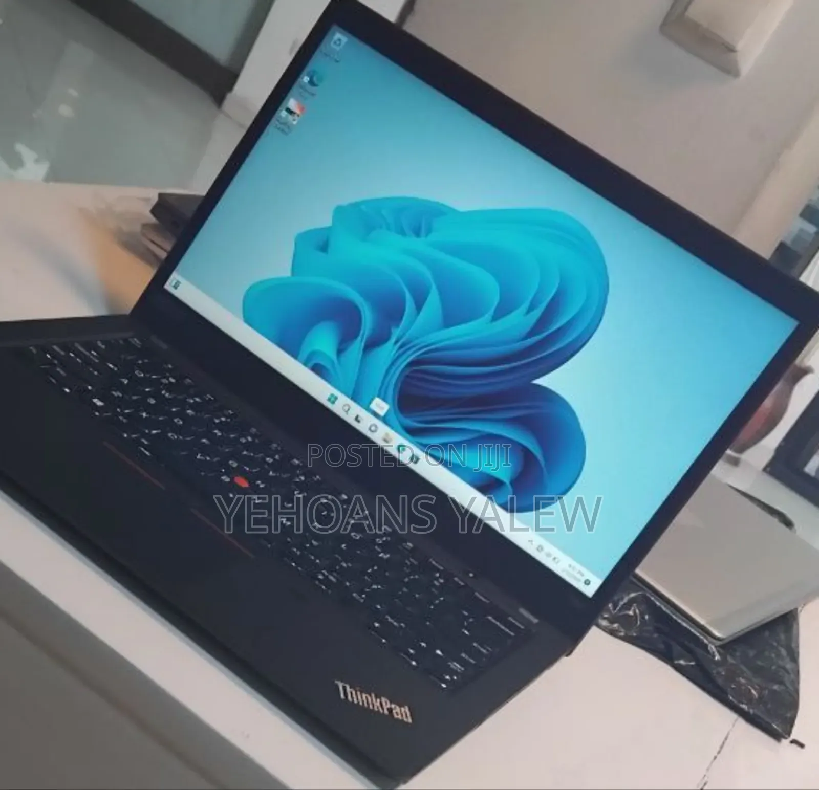 New Laptop Lenovo ThinkPad T495s 16GB AMD Ryzen 5 SSD 512GB