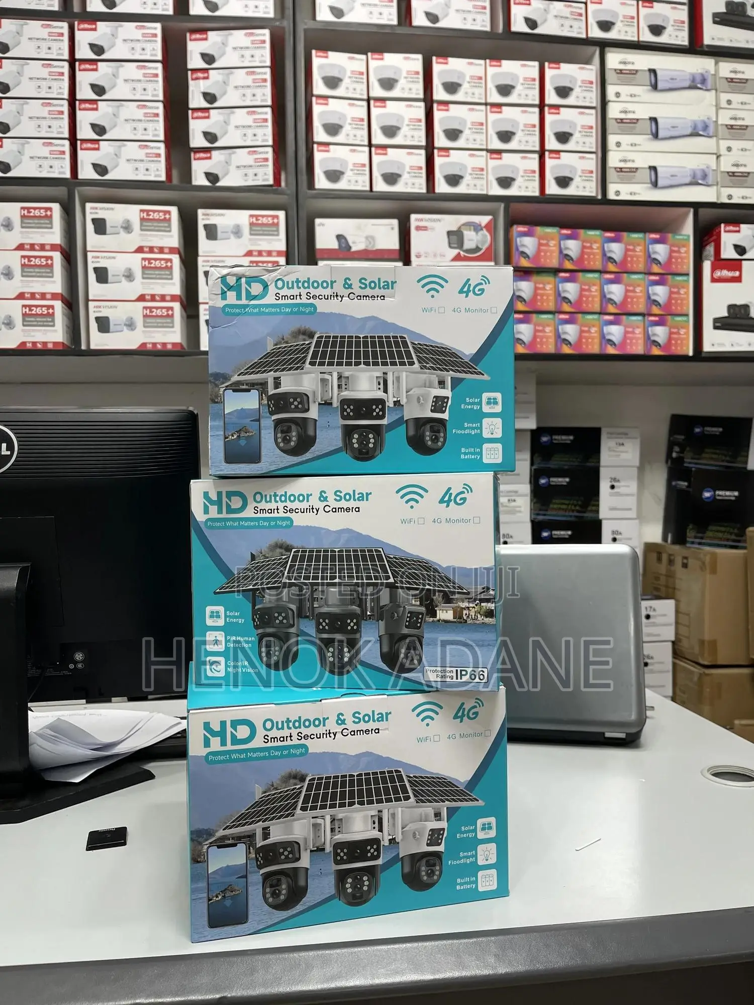 Hd Outdoor and Solar Smart 360 Degrees Security Camera