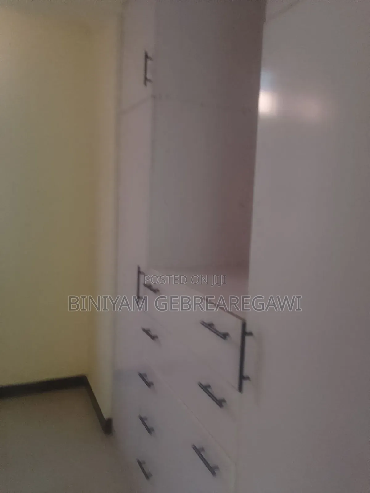 Furnished 1bdrm Apartment in Apartment, Yeka for rent