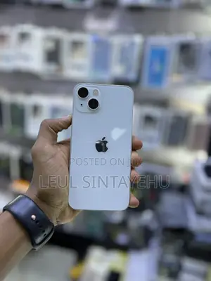 Apple iPhone 13 128 GB White