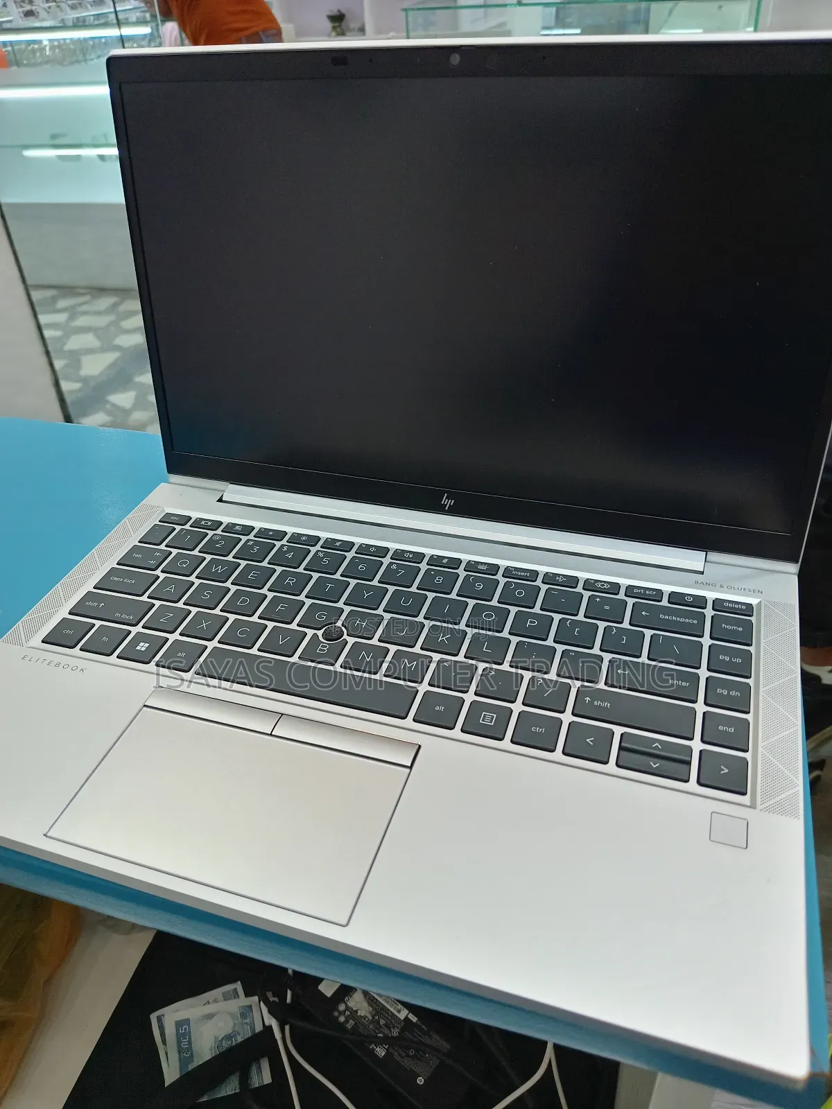 New Laptop HP EliteBook 840 G8 16GB Intel Core I7 SSD 512GB