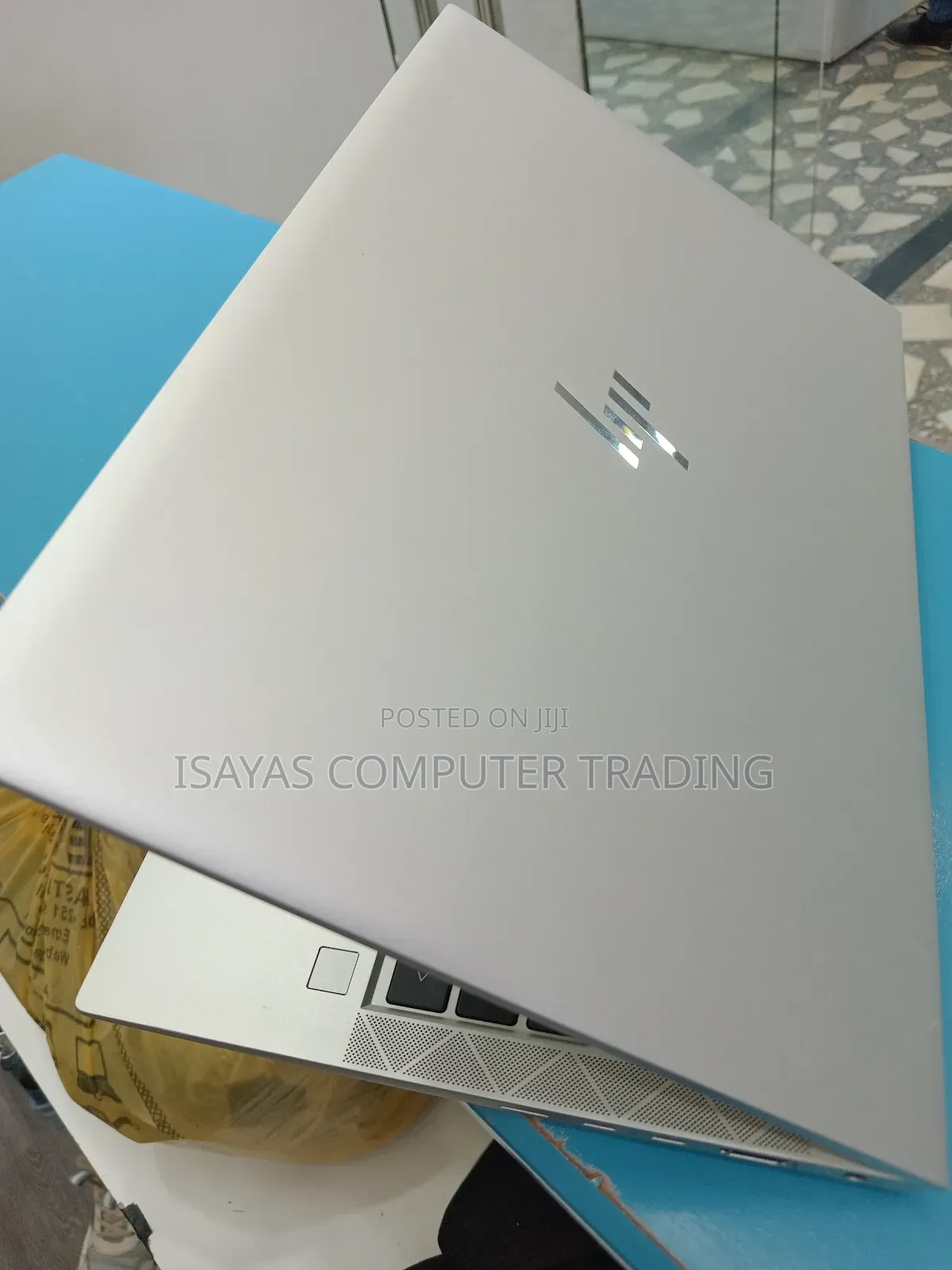 New Laptop HP EliteBook 840 G8 16GB Intel Core I7 SSD 512GB