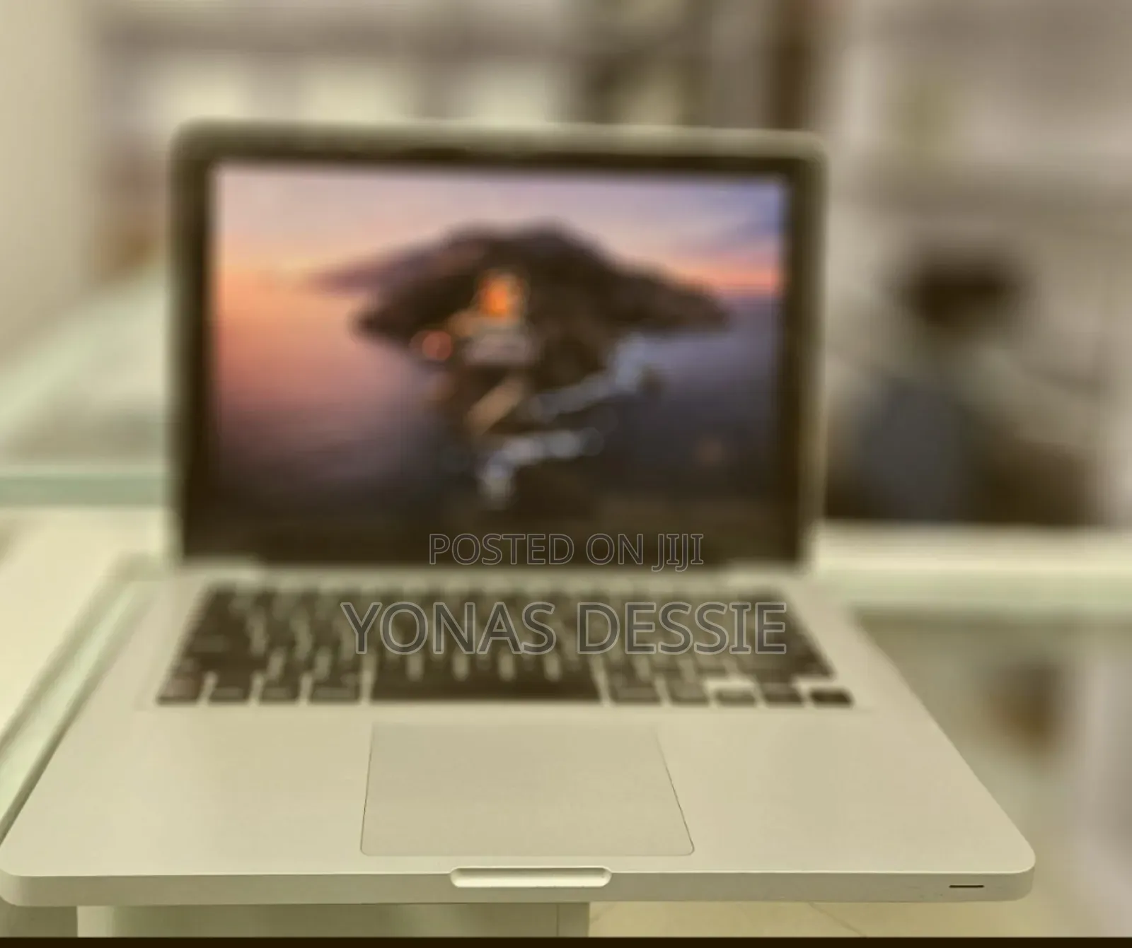 Laptop Apple MacBook Pro 2012 4GB Intel Core I5 SSD 256GB