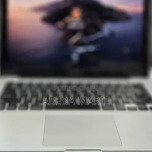 New Laptop Apple MacBook Pro 2012 4GB Intel Core I5 SSD 256GB