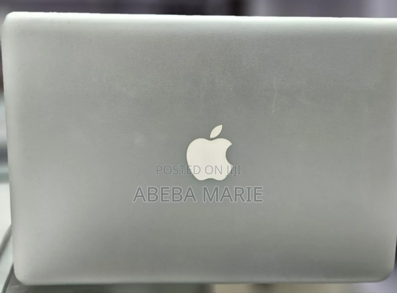 New Laptop Apple MacBook Pro 2012 4GB Intel Core I5 SSD 256GB