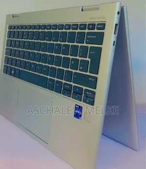 Photo - New Laptop HP EliteBook 830 32GB Intel Core I7 SSD 512GB