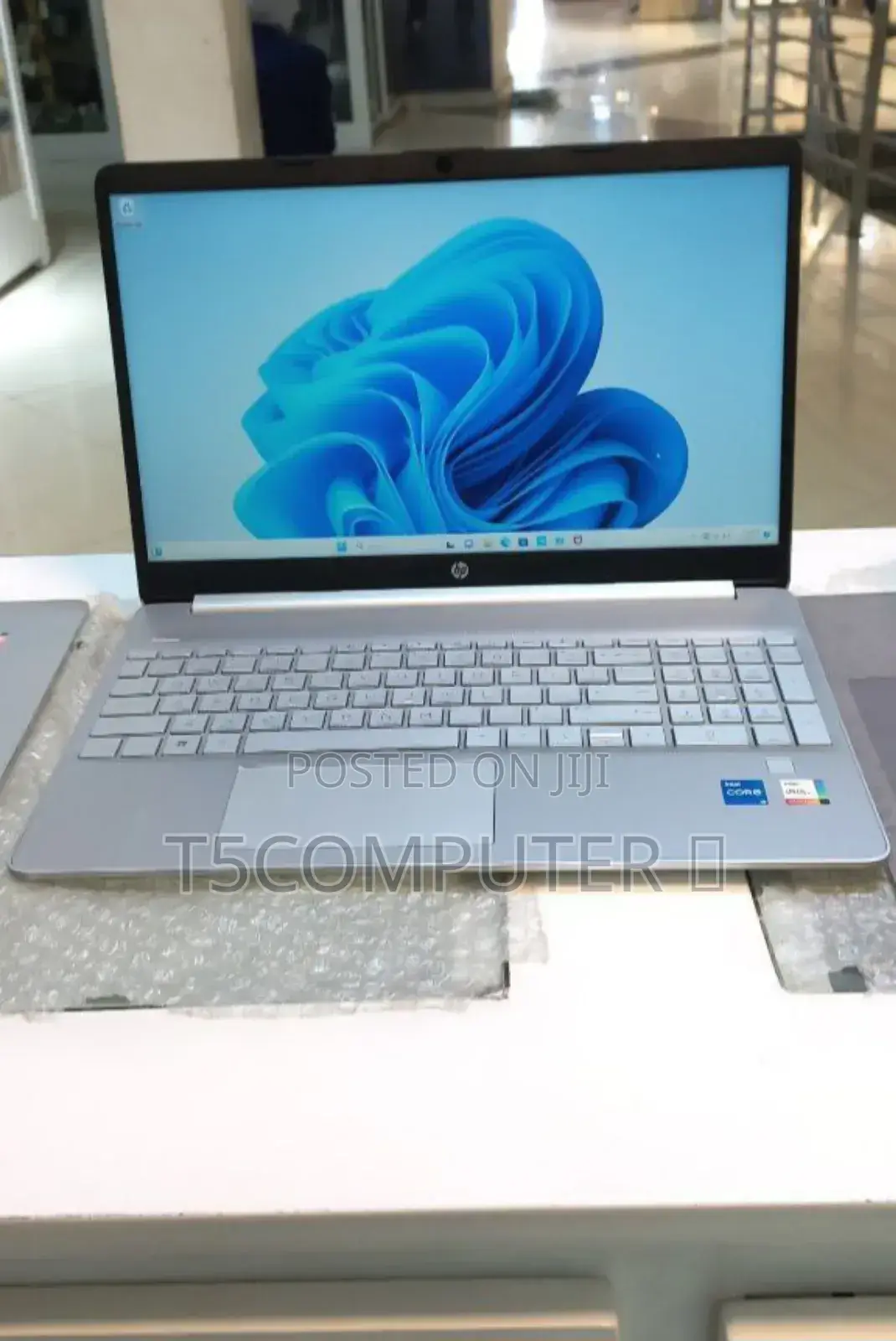 New Laptop HP Stream Notebook 8GB Intel Core I5 SSD 512GB