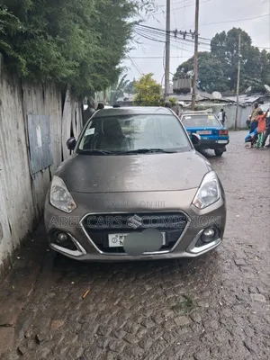 Photo - Suzuki Dzire 2021 Gray