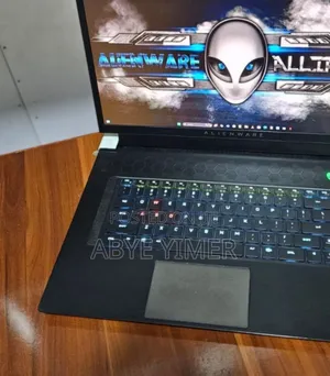 New Laptop Alienware M17x R2 16GB Intel Core I7 SSD 512GB