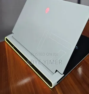 New Laptop Alienware M17x R2 16GB Intel Core I7 SSD 512GB