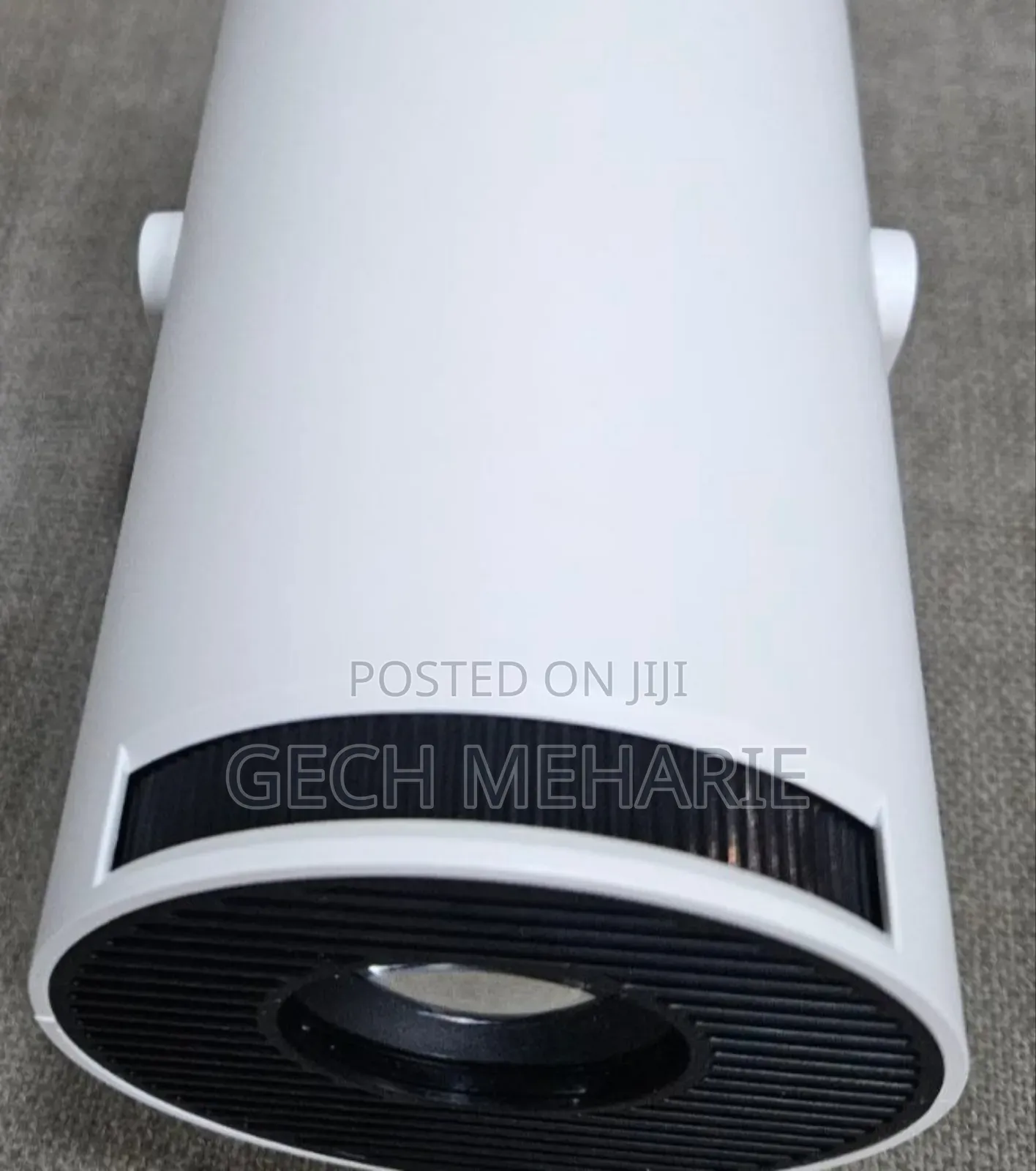 Smart Projector ( Mini Projector) And Android 11 System 2