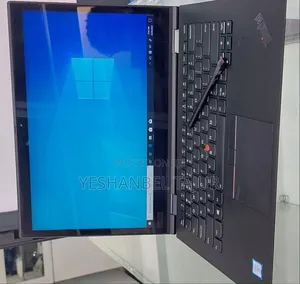 Photo - New Laptop Lenovo ThinkPad Yoga 370 8GB Intel Core I5 SSD 512GB