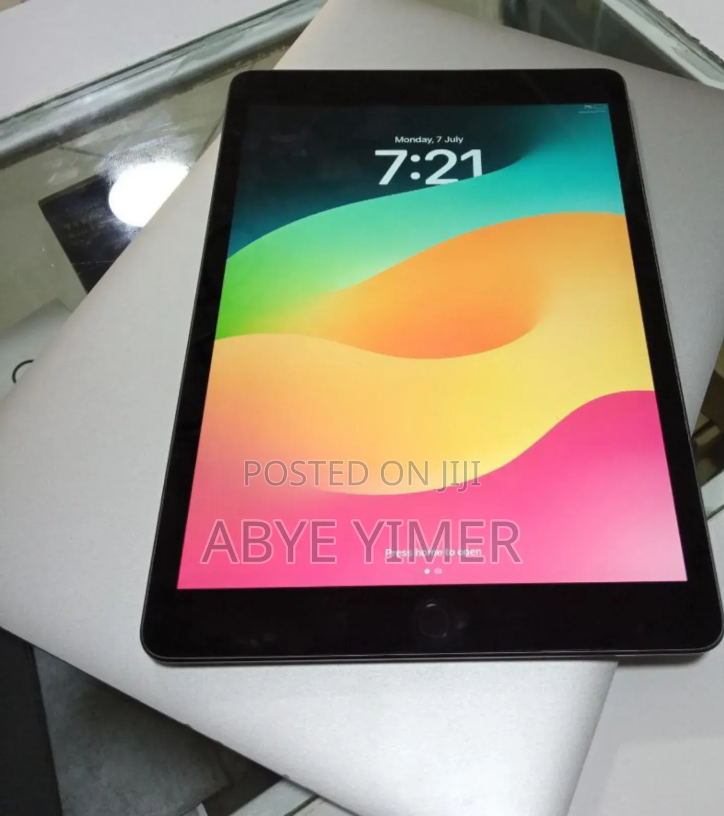 New Apple iPad 10.2 (2021) 256 GB Gray