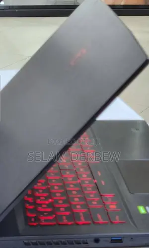 New Laptop MSI GF63 12GB Intel Core I5 SSD 512GB