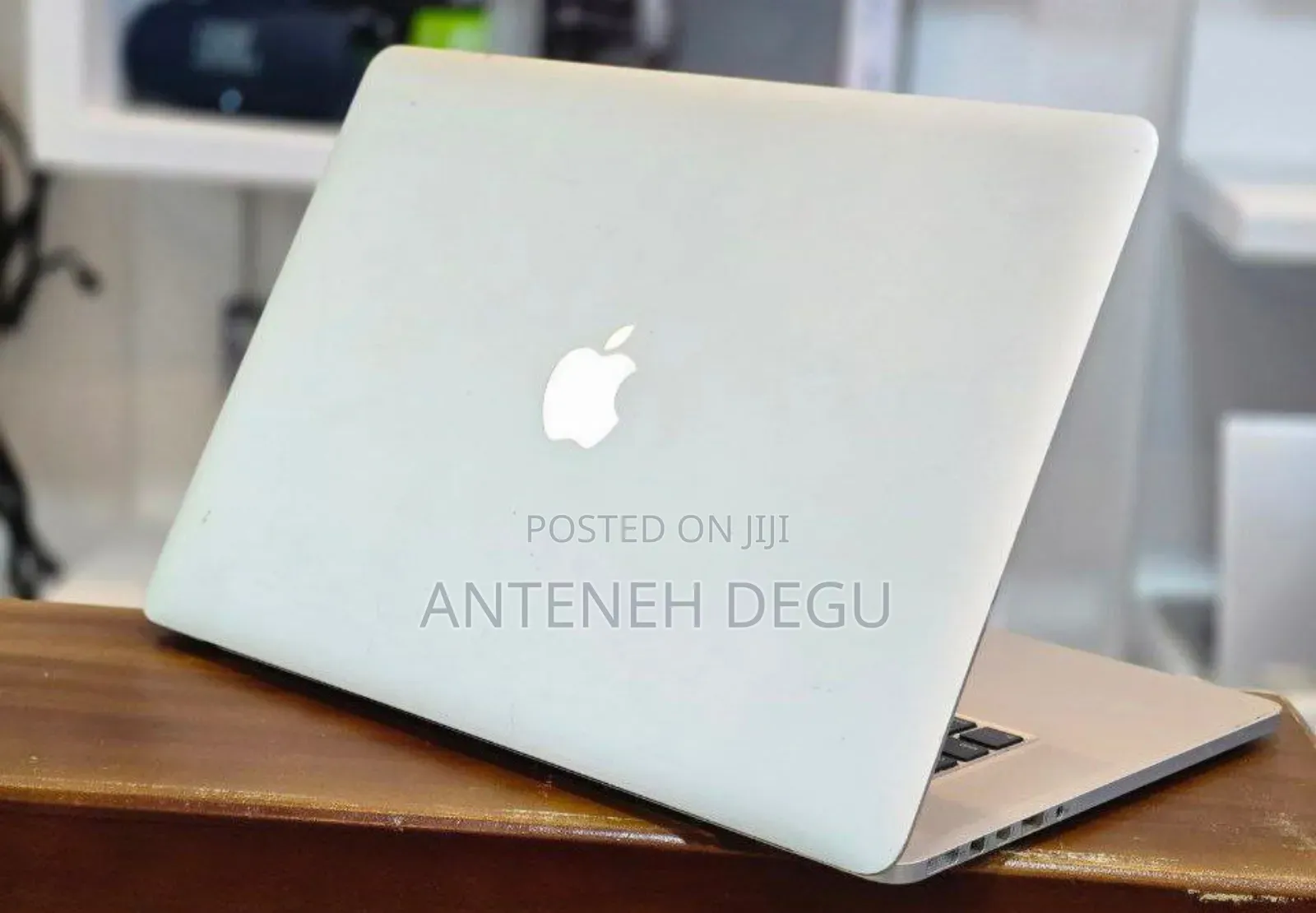 New Laptop Apple MacBook 2015 16GB Intel Core I7 SSD 256GB