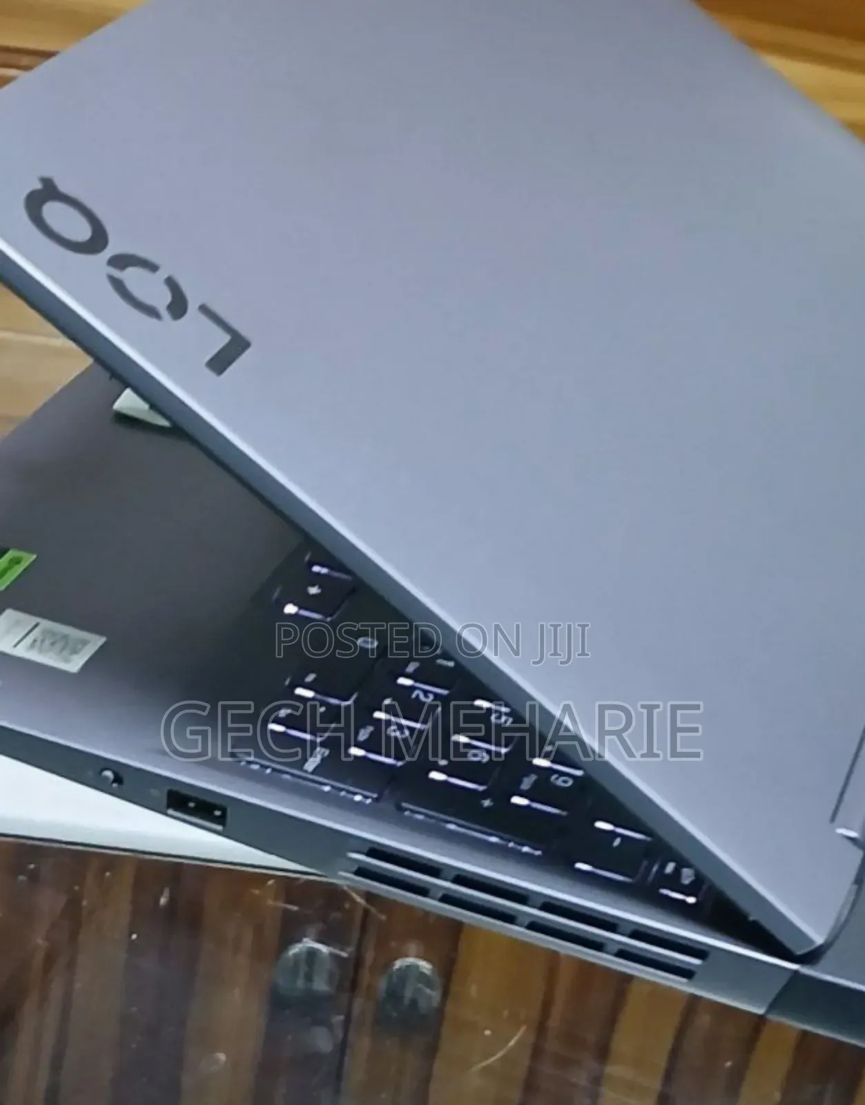 New Laptop Lenovo LOQ 15IRH8 16GB AMD Ryzen 5 SSD 512GB