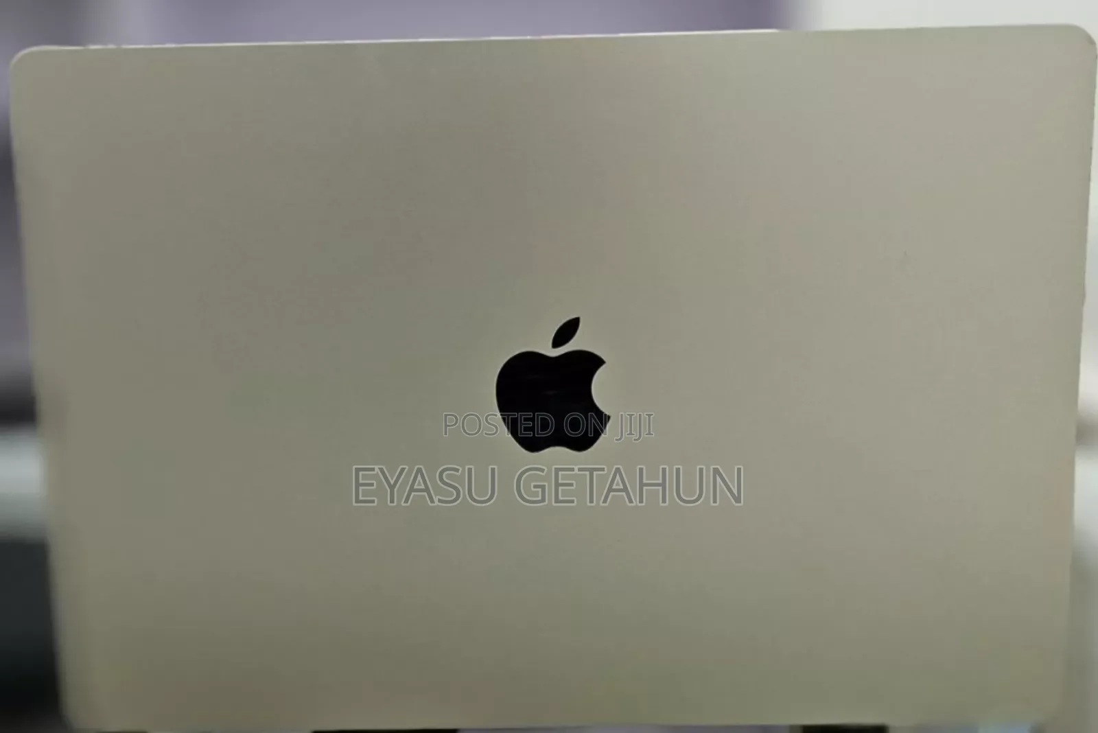 New Laptop Apple MacBook Air 2024 M3 15-Inch 8GB Apple M3 SSD 256GB