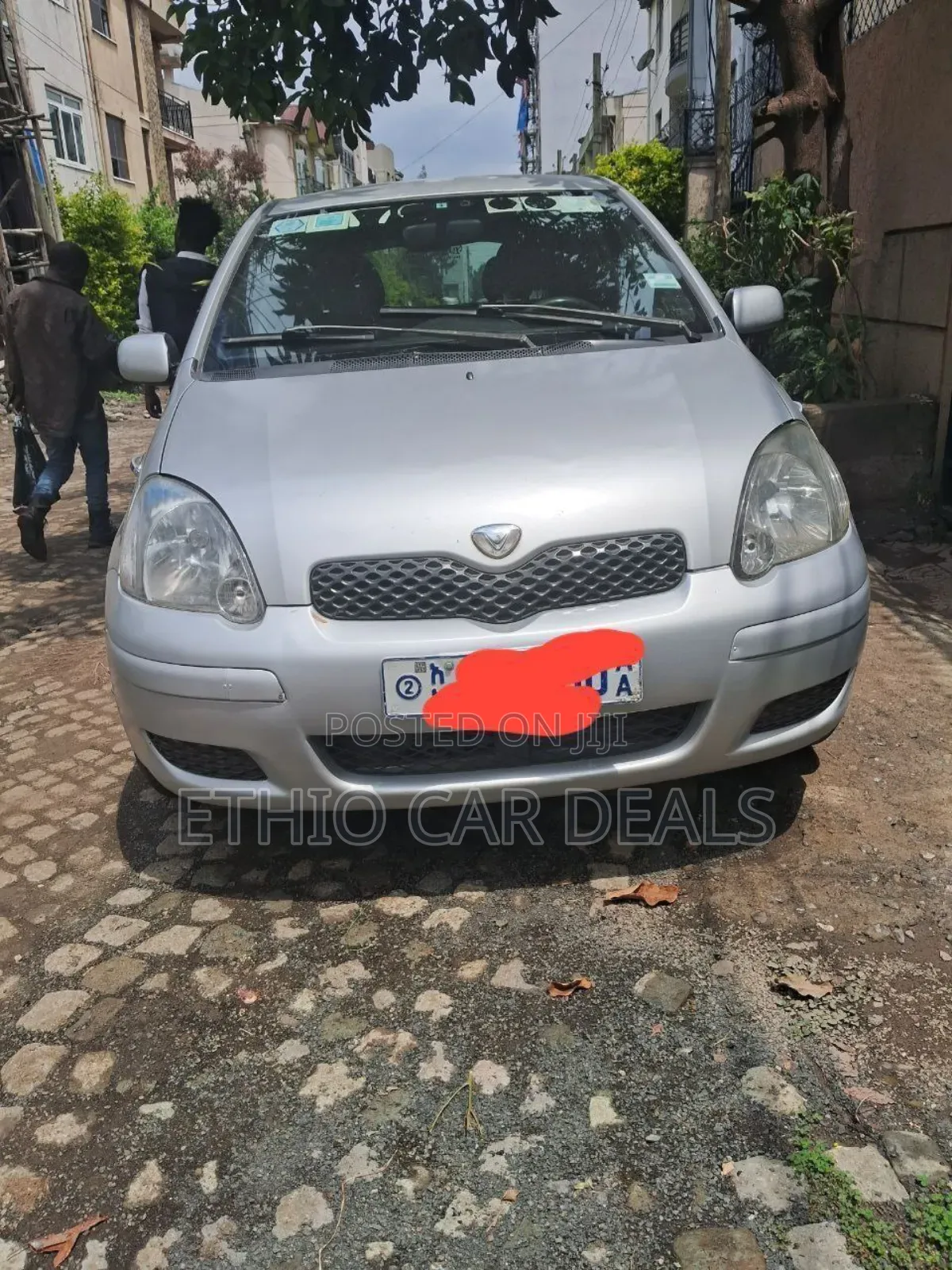 Toyota Vitz 2005 Silver