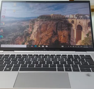 New Laptop HP Spectre 16GB Intel Core I7 SSD 512GB