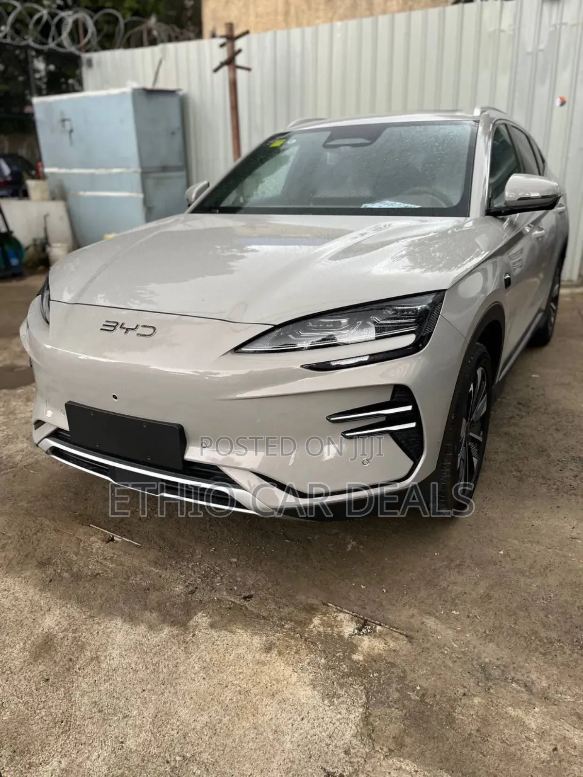 New BYD Song Plus 2025 Off white