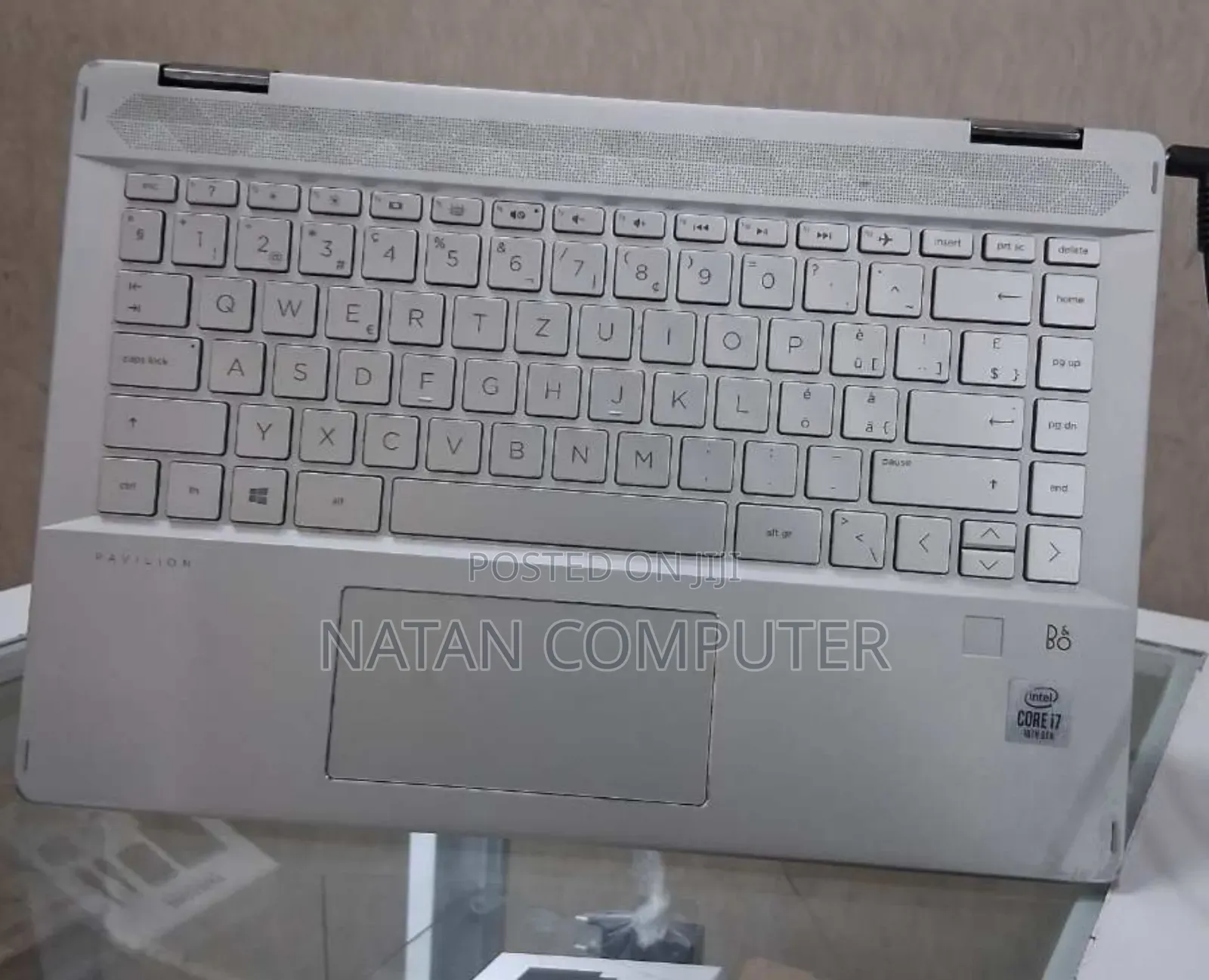 New Laptop HP Pavilion X360 8GB Intel Core I7 SSD 256GB