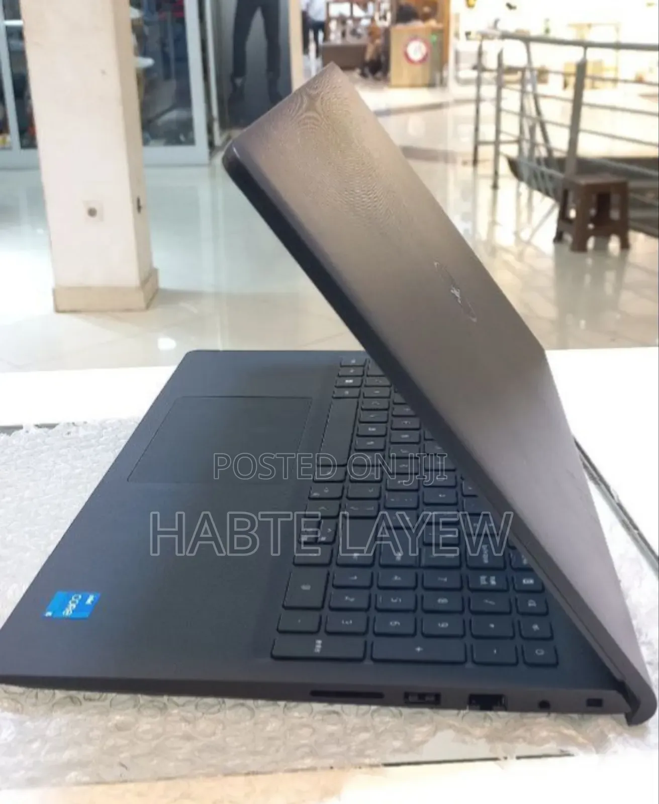 New Laptop HP Stream Notebook 8GB Intel Core I5 SSD 1T