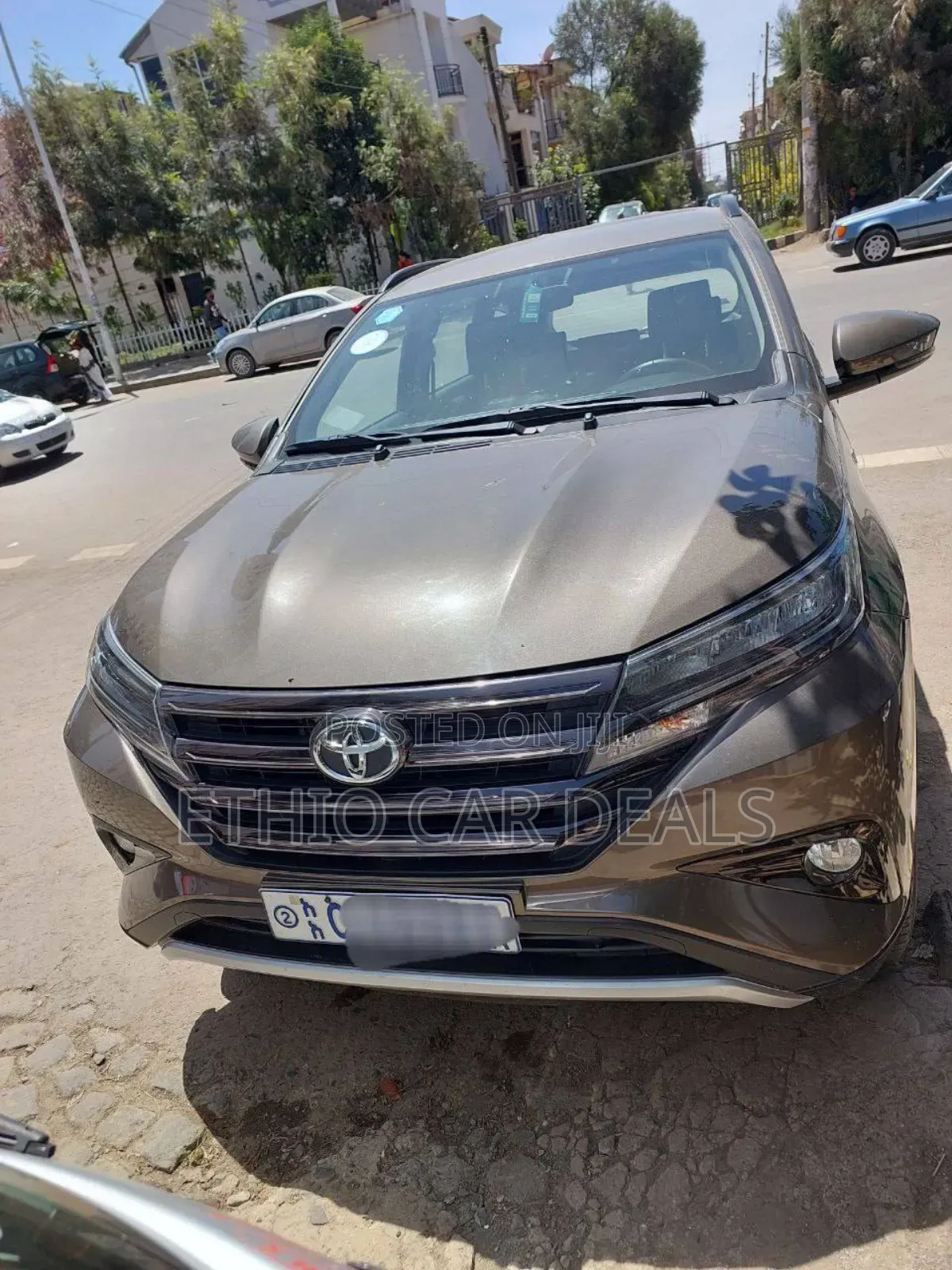 Toyota Rush 2023 Brown