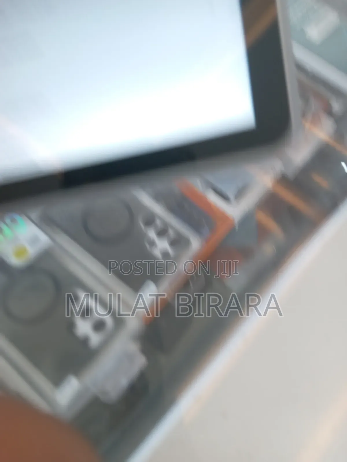 New Microsoft Surface Pro 11th Edition, a Copilot+ PC 16GB SSD 512GB