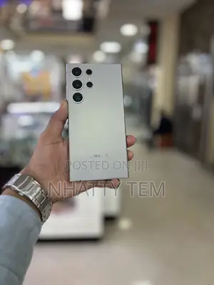 Photo - New Samsung Galaxy S24 Ultra 256 GB Gray