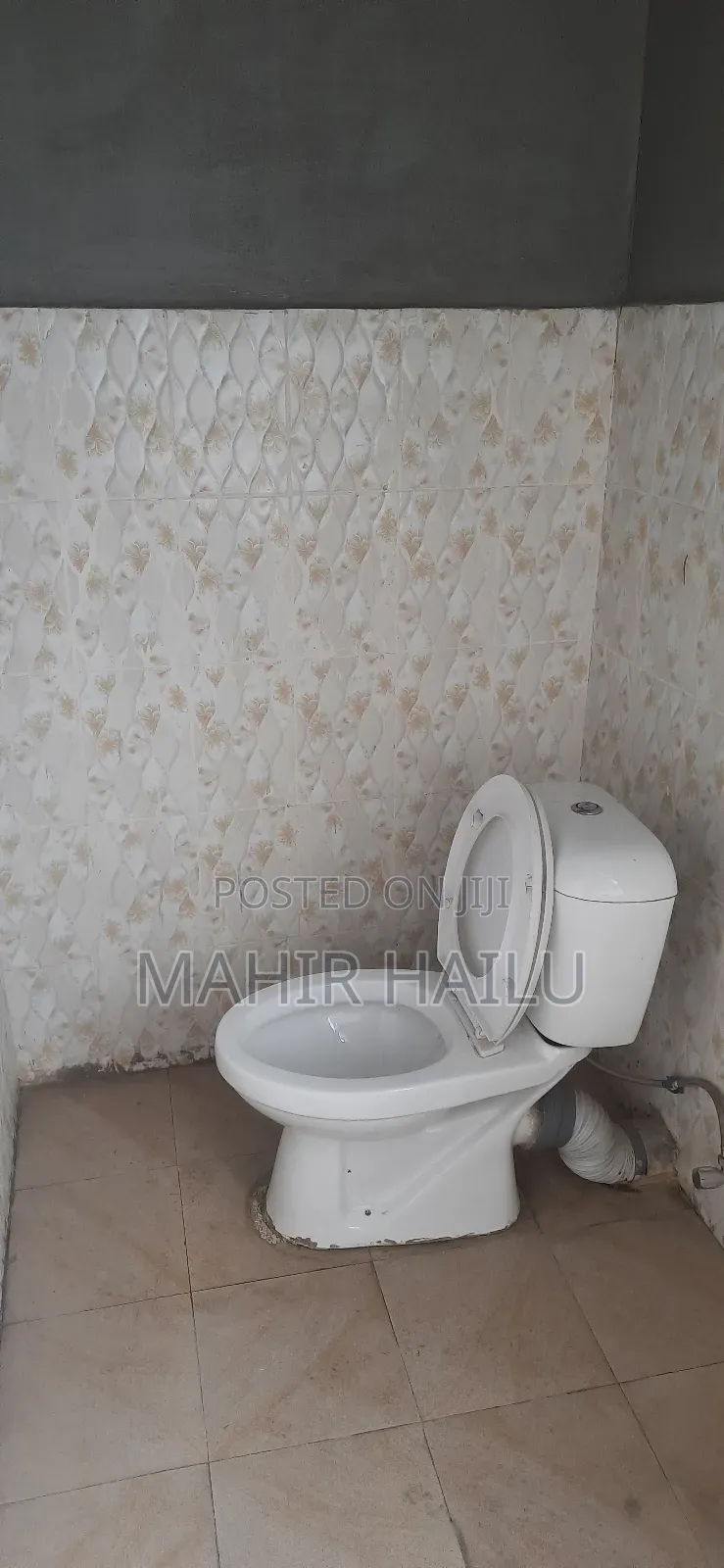 3ተኛ ላይ ለቢሮ አገልግሎት