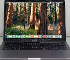 Photo - New Laptop Apple MacBook Pro M1 8GB Apple M1 SSD 256GB