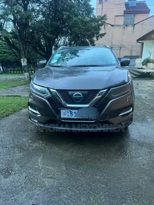 Photo - Nissan Qashqai 2018 Gray