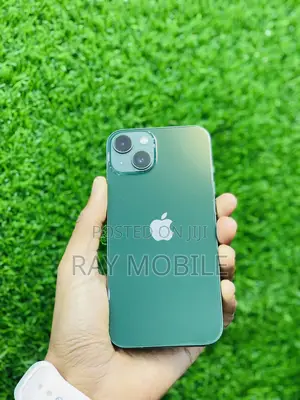 New Apple iPhone 13 128 GB Green
