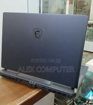 New Laptop MSI Vector 16 HX AI A2XWIG 16GB Intel Core Ultra 7 SSD 1T