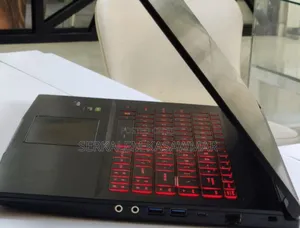 New Laptop MSI GF63 12GB Intel Core I5 SSD 512GB