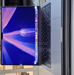 New Laptop Apple MacBook Pro M1 16GB Apple M1 Pro SSD 1T