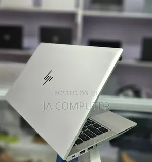 New Laptop HP EliteBook 840 G8 16GB Intel Core I7 SSD 512GB