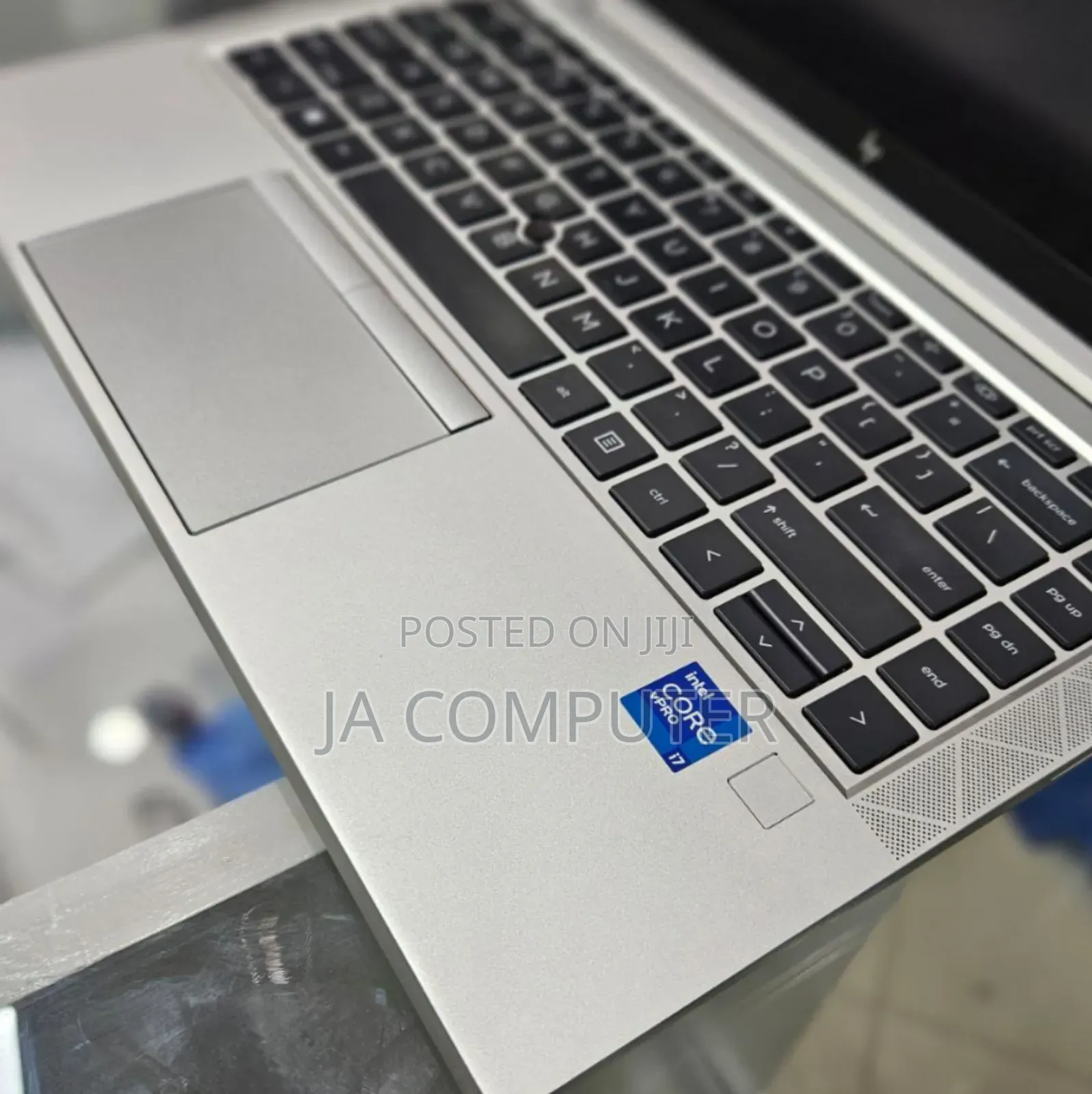 New Laptop HP EliteBook 840 G8 16GB Intel Core I7 SSD 512GB