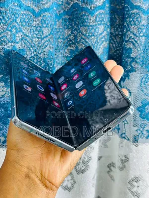 Photo - New Samsung Galaxy Z Fold 5 256 GB