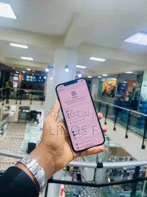 Photo - Apple iPhone 12 Pro Max 256 GB Blue