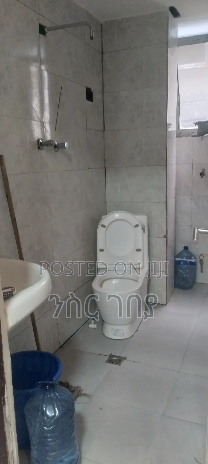 Furnished 3bdrm Condo in Ayat 49, 40/60, Yeka for rent