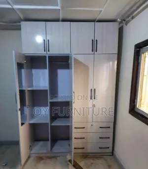 160 Cm*250cm ቁምሳጥን