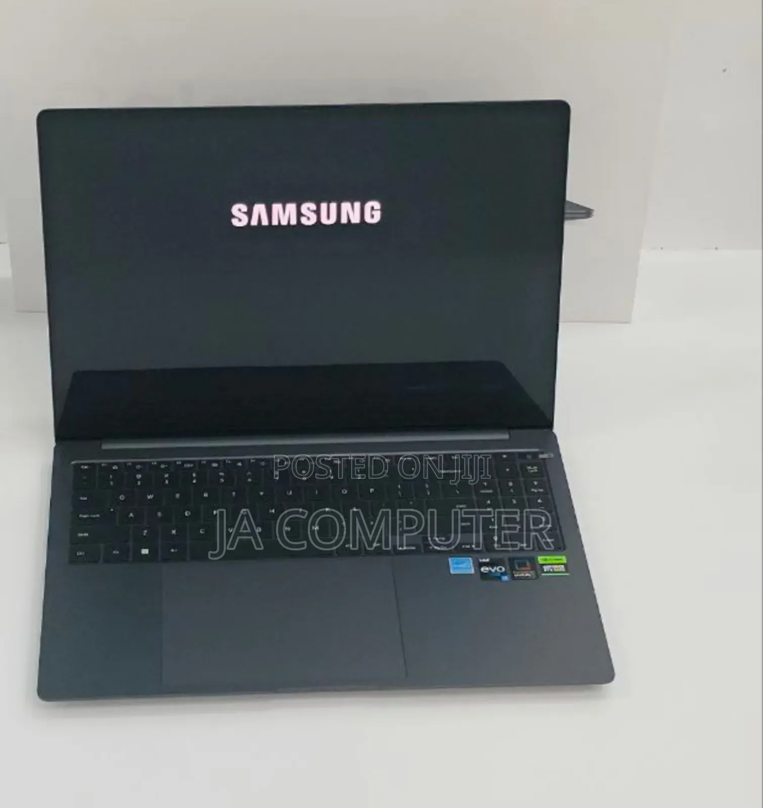 New Laptop Samsung Galaxy Book4 Ultra 16GB Intel Core I7 SSD 1T