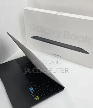 New Laptop Samsung Galaxy Book4 Ultra 16GB Intel Core I7 SSD 1T