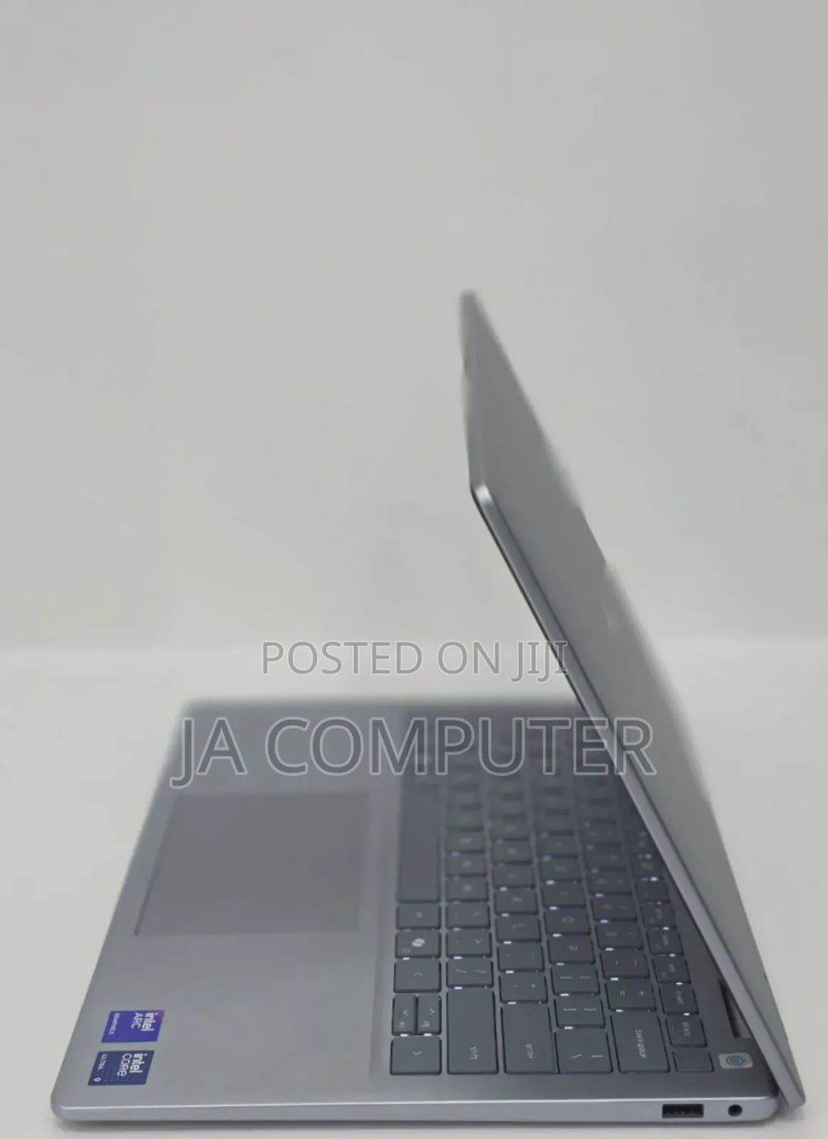 New Laptop Dell Inspiron 15 32GB Intel Core Ultra 9 SSD 1T