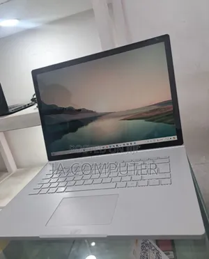 Photo - New Laptop Microsoft Surface Book 2 16GB Intel Core I7 SSD 256GB