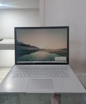 New Laptop Microsoft Surface Book 2 16GB Intel Core I7 SSD 256GB